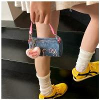 ราคา กระเป๋ากระบอกมินิ, มือถือ, ดีไซน์น่ารัก, กระเป๋าคิตตี้แม่ลูก, วัสดุผ้ายีนส์, งานปัก, มูลค่าสูง, กระเป๋าสะพายข้าง (1731421276189131917)