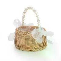 ราคา ตะกร้าดอกไม้สำหรับงานแต่งงาน, กลีบดอกไม้ประดับมุก, ถือตะกร้าหวายทอ, ของขวัญขนมสีฟ้า, ตะกร้าภาพ ตะกร้า ใส่ เหรียญ โปรยทาน (1732079414914155866)