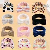 ราคา ที่คาดผมโพลีเอสเตอร์ แพ็ค 6 ชิ้น และ 12 ชิ้น ดีไซน์โบว์ สำหรับแต่งหน้า สปา และอาบน้ำ ผ้าทอย่น ยางรัดผม ยางยืด เหมาะสำหรับทุกสภาพผม เครื่องประดับเสริมความงามอเนกประสงค์สำหรับผู้หญิง 3 ชิ้น ต่อ ชุด (173