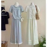 ราคา เสื้อเชิ้ตลูกไม้และกางเกงขากว้างเอวสูง ชุดฤดูร้อนสำหรับผู้หญิง พลัสไซส์ (150.00 กก.) ต่อต้านริ้วรอย ชุดสูทสองชิ้นลำลอง แฟชั่น สาวอวบ (1732397121964443485)
