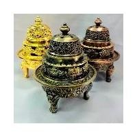 ราคา กระถาง กระถางกำยาน ที่ใส่กำยาน กำยาน โลหะชุบทองเหลือง มี3สี ทองเงา ทองเหลืองรมดำ ทองแดงรมดำ งานสวย (1729639532104812599)