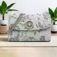 ราคา กระเป๋าสะพายไหล่เดียวและกระเป๋าสะพายข้าง, กระเป๋าผู้หญิง, ความงามสูง, การออกแบบดั้งเดิม, ราคาไม่แพง, หรูหรา, โซ่ฝังพลอยเทียมเกล็ดหิมะ, อเนกประสงค์, ทันสมัย shoulder bag stand oil กระเป๋า ปลา hatsukoi 