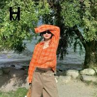 ราคา SS25 เสื้อเชิ้ตผู้ชาย สไตล์วินเทจ ลายสก๊อตสีส้ม ทรงหลวม เสื้อแขนยาว กันแดด แจ๊กเก็ต เหมาะสำหรับผู้ชาย ผู้หญิง คู่รัก วัยรุ่น และนักเรียน เสื้อ เชิ๊ต ผู้ชาย (1731532109916505951)