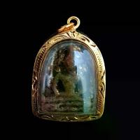 ราคา [พร้อมส่ง] จี้พระ พระเครื่อง พระซุ้มกอพิมพ์ใหญ่ เนื้อผงพุทธคุณเก่า(มีกูไว้ไม่จน)กรุวัดทุ่งเศรษฐี(เลี่ยมกรอบทอง ขนาด3.0*4.0ซม.) (1732461894079710739)