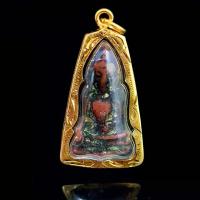 ราคา [เก็บเงินปลายทาง] จี้พระ พระเครื่อง พระผงสุพรรณพิมพ์หน้าแก่ เนื้อผงพุทธคุณเก่า กรุวัดพระศรีรัตนมหาธาตุ จ.สุพรรณบุรี(เลี่ยมกรอบทอง ขนาด 2.5*4.5ซม.) (1732229607015024144)