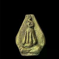 ราคา พระปิดตาอุณาโลม สีทอง ผงพรายกุมาร4ตน พิมพ์สี่เหลี่ยม พระเครื่อง เครื่องราง รุ่น3 (1732200445189654443)