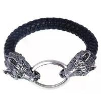 ราคา สร้อยข้อมือหนังสแตนเลส, สำหรับผู้ชาย, เครื่องประดับผู้ชาย, เสน่ห์หัวหมาป่าชาย, กำไลข้อมือ, สร้อยข้อมือกำไลข้อมือ (1731625078072510385)