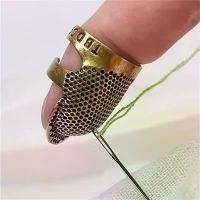 ราคา ปลอกนิ้วปลอกนิ้วสำหรับเย็บผ้า, 2 ชิ้น, ตัวป้องกันฝ่ามือแบบปรับได้, ตัวป้องกันปินเข็มโลหะ, เหมาะสำหรับเย็บผ้าและควิลท์, อุปกรณ์งานฝีมือ, เครื่องมือเย็บผ้า DIY (1731308914241210440)