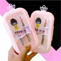 ราคา แหนบ+ตะไบเล็บ ชุดอุปกรณ์เสริมสวย (ยกโหล 12 กล่อง) No.32 (1732757434216973520)