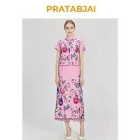 ราคา ประทับใจปาเต๊ะ [แบรนด์ไทย] ชุดเซ็ทเสื้อสตรีคอจีน+กระโปรงยาวทรงเออัดกาว ผ้าไทย ลายปาเต๊ะ (05-001SET) (1732312999293650438)