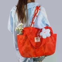 ราคา [พร้อมส่ง]-Hello Daisy แบรนด์ไทย- Weekend bag ลายสีแดงส้ม กระเป๋าข้าง 2 ช่องใส่กระบอกน้ำ (1732586280409072744)