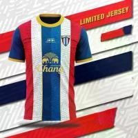 ราคา เสื้อกีฬาหลองคัส แบรนด์ Lugust รุ่น LG-TH (ทีมชาติไทย) แบรนด์ไทย (1732216425072789403)