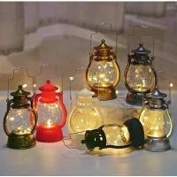 ราคา ✵ตะเกียง ตะเกียงLED โคมไฟแค้มปิ้ง ตะเกียงรั้ว ตะเกียงพกพา ตะเกียงตกแต่ง ไฟปีใหม่ ไฟคริสต์มาส ตะเกียงตกแต่งเทศกาล oil lamp ไฟประดับ มี7สีให้เลือก ไฟฮาโลวีน☼ (1730842831453063228)