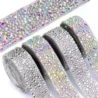 ราคา ริบบิ้นประดับพลอยเทียม กากเพชร กาวในตัว สำหรับงานศิลปะ DIY งานฝีมือ เย็บผ้า เทปตัดแต่ง ติดบน Appliques กว้าง 2 ซม. ยาว 1 หลา เหมาะสำหรับชุดเดรส (1732707919678112921)