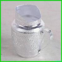 ราคา ectocoshop แบบพกพา เหยือก แก้วสีเงิน เหยือกน้ำ เหยือกใส่น้ำ เหยือกแร่ เหยือกโบราณ เหยือกลายไทย อุปกรณ์ในครัว ชุดเสริฟ LuckyThailand (1730740298357443061)