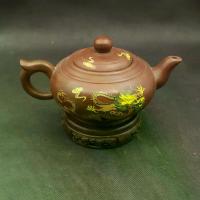 ราคา ของเก่า, คอลเลกชันของเก่า: ชุดน้ำชาเก่า ๆ , หม้อทำมือดินเหนียวสีม่วงคุณภาพสูง, ผลงานชิ้นเอกที่ทันสมัย, ตกแต่งทอง, เครื่องประดับชุดน้ำชา (1732289133483820452)