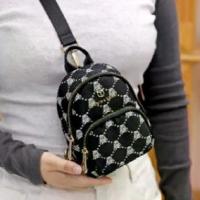 ราคา กระเป๋าทรงไข่ TTWN BEAR ทำได้3ทรง คาดอก+เป้+สะพายข้างทรงน่ารักมาก สายสปอร์ต น้องหมีใหม่ล่าสุด (1730153477868783689)