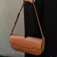 ราคา [COD] P01 Fashion 2025 New Style High-Quality Texture Handheld Underarm Crossbody Shoulder Women's Baguette Bag (1733351156933756638)