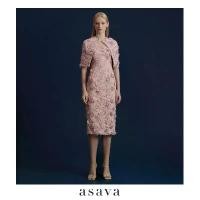 ราคา GUEENQwewjkuykyefshangmao แนะนำ [asava aw24] Soraya Floral-lace Column Dress เดรสผู้หญิง เข้ารูป เคปคลุมไหล่เข้าเซ็ต แขนกุด คอเหลี่ยม ผ่าหลัง ตะขอและซิปหลัง ผ้าลูกไม้ตาไก่ 3 มิติ (1733050525181838923)