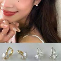 ราคา High-Value Versatile Water Drop Zircon Earrings for Women, Niche Design, High-End Feel, Silver Needle Ear Clips, Light Luxury Versatile New Earrings (1733360389906203946)