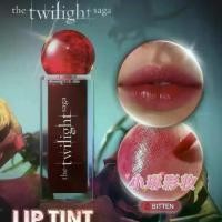 ราคา ชุดแต่งหน้า Sheglam2025Twilight Twilight Collaboration Makeup Vampire Blush Lip Gloss Set การเปิดกล่อง (1733395503669413024)