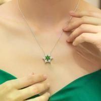 ราคา Jade necklace สร้อยเงินแท้ จี้หยกทรงดาวหกแฉกสีเขียวตัวเรือนประกอบด้วยเพชร CZ สีขาว เม็ดเล็กล้อมรอบ (1733294575548204461)