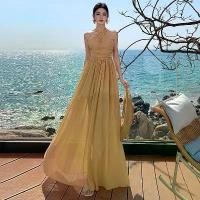 ราคา 2025 New Pleated Off-Shoulder Halter Backless Waist-Cinching Flared Dress Sexy Slimming Party Gown Long Dress (1733123428177577331)