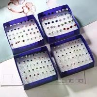 ราคา [COD] 20 Pairs Multicolored Rhinestone Stud Earrings Set For Women Men Minimalist Crystal Round Piercing Earrings Party Daily Jewelry (1733453332306298499)