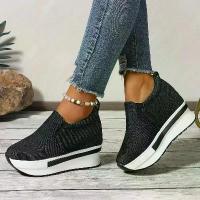 ราคา [COD] Wedges Women Shoes Platform Sneakers Height Increasing Casual Shoes Denim Canvas Shoes Women Lightweight Slip on Vulcanized Shoe (1733440337052927534)