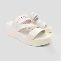 ราคา TREND รองเท้าหนัง PU/รองเท้าส้นเตารีด ส้น 6 CM. รุ่น LATINA สี BEIGE | รองเท้าลำลอง ผู้หญิง (1733025936641787816)