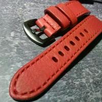 ราคา สายนาฬิกาหนังแท้ (Watch Straps) หนังวัวฟอกฝาดอิตาลี หนังสีแดง ด้ายสีแดง **แถม!! สปริงบาร์ 1 คู่ (Made in Thailand) สวัสดิการสด (1733010453401404996)
