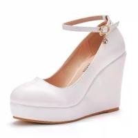 ราคา Thick-Soled Wedge Single Shoes One-Strap White Round-Toe Waterproof Platform Wedge Women'S Shoes Wedge Wedding Shoes Platform Shoes (1733336966648727418)