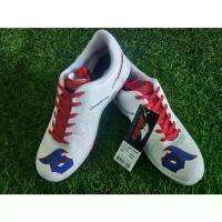 ราคา รองเท้าฟุตซอล Pan Balancer Touch X T5 สีขาวแดง (1732652065218594099)