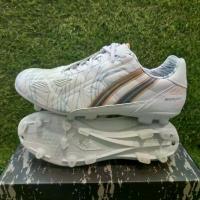 ราคา Pan รองเท้าฟุตบอล PATRIOT EVO KANGAROO หนังจิงโจ้ ราคา 4 990,บาท (1733086740022330544)