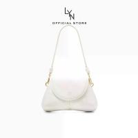 ราคา LYN - Pillow Flap Shoulder Bag กระเป๋าสะพายไหล่ Pillow Flap (L25FBWC007) (1733455030320137467)