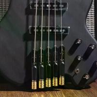 ราคา Gusta Dexter 5 String Bass เบสไฟฟ้า 5 สาย Headless Bass เบสทรงหัวตัด รับประกันศูนย์ (1733386217213036360)
