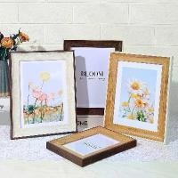 ราคา กรอบรูป, เปล่า, ขาตั้งจอแสดงผล, แขวนผนัง, มีขนาด 6, 7, 8, 10 นิ้ว, 5 อัลบั้มรูป, เหมาะสำหรับกรอบ A4 12 นิ้ว, ความรู้สึกระดับไฮเอนด์ สติ๊กเกอร์ รูป ม้า มงคล เรียก ทรัพย์ (1731839718603916931)