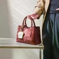 ราคา กระเป๋าโท้ทผู้หญิงปี 2025 สไตล์โมเดิร์นมินิมอลลายตารางหรูหราสำหรับคุณแม่ งานแต่งงาน ความจุขนาดใหญ่ กระเป๋าถือ สะพายไหล่ กระเป๋าสะพายข้าง กระเป๋าสานพลาสติก กระเป๋าชายหาด กระเป๋าออ (1733127494767838394)