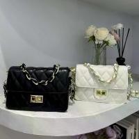 ราคา กระเป๋าสไตล์ชาแนล แฟชั่นอินเทรนด์ใหม่ กระเป๋าสตรี กระเป๋าห่วงโซ่ผ้าควิลท์ กระเป๋าสะพายข้าง ประณีต กระเป๋าสะพายข้าง กระเป๋าถือ (1732069937868736359)