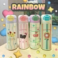 ราคา RAINBOW กระติกน้ํา กระบอกน้ำเด็ก แก้วเก็บความเย็นเด็ก สแตนเลส 316 หลอดเด้ง ขวดน้ำ เด็ก ไป โรงเรียน แก้ว เก็บ ความ เย็น ลาย ชินจัง แก้ว เก็บ ความ เย็น ติด เพชร กระติก แก (1732368092531558195)