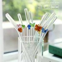 ราคา ชุดกล่องของขวัญหลอดแก้วสไตล์ญี่ปุ่น หลอดใสสำหรับน้ำผลไม้ นม เครื่องดื่ม ชา sữa หลอดหลากสีรูปผีเสื้อและหัวใจ (1733295206436734785)