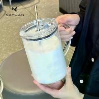 ราคา [เหยือกแก้วทนทาน] เหยือกแก้วทนทานขนาด 33.81 ออนซ์ 1 ชิ้น พร้อมฝาปิดและหลอดดูด สไตล์หรูหราสำหรับเครื่องดื่มเย็น กาแฟ น้ำ และเครื่องดื่ม เหมาะเป็นของขวัญคู่รักสำหรับทุกฤดูกาล (1733098565045945710)