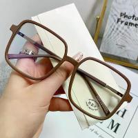 ราคา แว่นตาป้องกันแสงสีฟ้า, กรอบกาแฟด้าน, แว่นตาสายตาสั้นธรรมดา แว่น ดัมเบล แว่น y2k เลนส์ เปลี่ยน สี เเว่น ตากรอง เเสง ฟ้า ทรง สี่เหลี่ยม กรอง สายตา ยาว ออโต้ ตา ปั่น จักรยาน ราคา ถู (1733077702394218220)