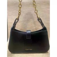 ราคา กระเป๋าสะพายข้าง CHARLES & KEITH คําแนะนําการขายที่ร้อนแรงในเดือนนี้ a day bag mini (1733417177774261767)