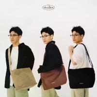ราคา HOMELAND - กระเป๋า Crossbody ผ้าหนังกลับ Suede ปักลาย มีซิปปิด มี 3 สี (1733356243437716988)