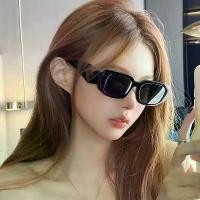 ราคา European and American Retro New Sunglasses Popular Internet Celebrity Men and Women Big Brand Sunglasses Square Frame Driving Glasses Export 9252 (1733403186307171572)