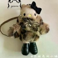 ราคา Autumn Winter Fur Black Leather KT Cat Bag Pendant Plush Oatmeal Color Doll Cute Plush Toy Keychain Gift Ornament [Shipped on November 30th] rose toy life size caseoh plush astro snoopy breathing (173