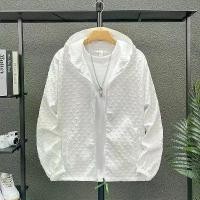 ราคา Thin UV Protection Sunscreen Jacket for Men, Summer 2024 New Breathable Outdoor Fashionable Thin Coat Cardigan for Spring and Autumn (1733320813690127682)