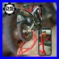 ราคา สแตนยกวิบากCRF250-300Cc สแตนเซอร์วิส (มีหูหิ้ว) สแตนยกรถมอไซค์มอไซค์วิบาก สแตนตั้งรถมอเตอร์ไซค์ ขนาด250-300CเกรดA Stand. (1731662151779911176)