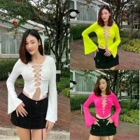 ราคา เสื้อครอปแขนยาวผูกหน้า โชว์อก งานป้าย เสื้อครอปแขนยาวผูกเชือกไขว้โชว์อก BYKIM เสื้อสายฝอ เสื้อนีออนสานเชือกโชว์อกcow boy คลังสินค้า binder (1733114789724653015)